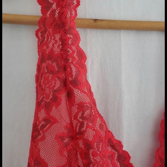 Victorias Secret red lace halter nightie NWOT - Picture 8 of 9